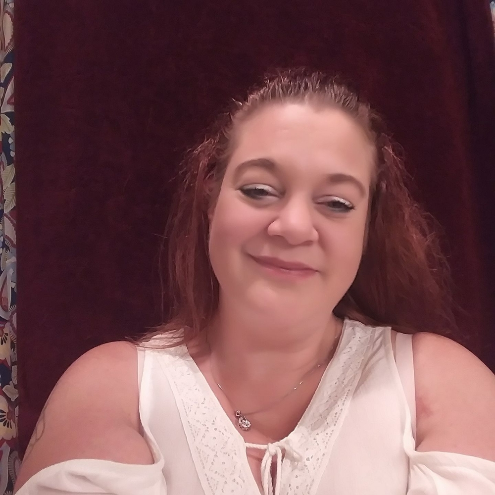 Meet your Posher, Paula